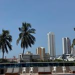 Lovely Apt With Pool And Views