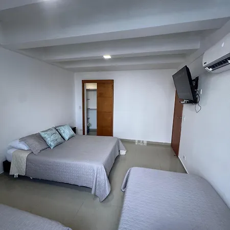 Lovely With Pool And Views * Cartagena