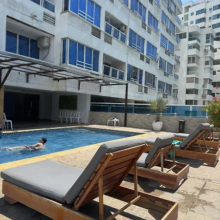 Lovely With Pool And Views